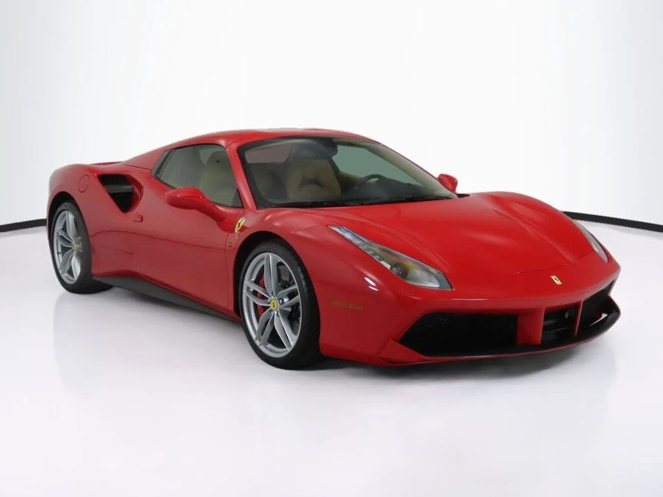 2016 Ferrari 488 Spider - Image 11 of 31