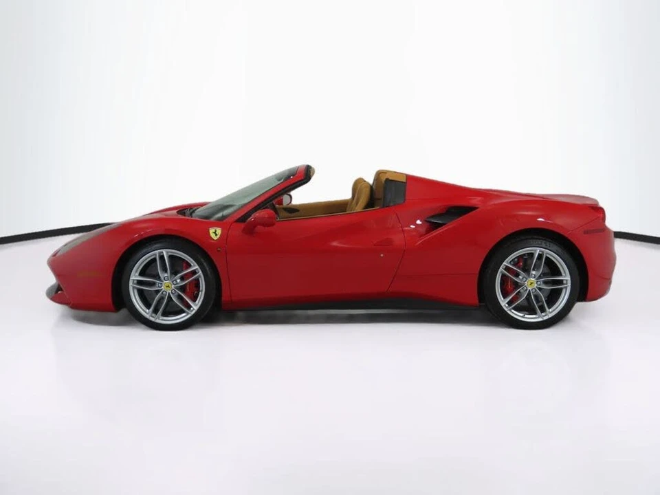 2016 Ferrari 488 Spider - Image 8 of 31