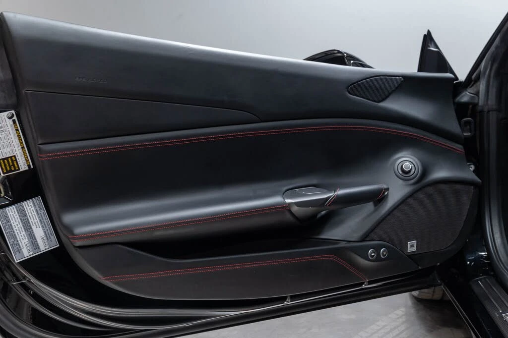 2016 Ferrari 488 Spider - Image 7 of 31