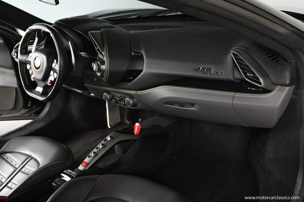 2016 Ferrari 488 Spider - Image 27 of 31