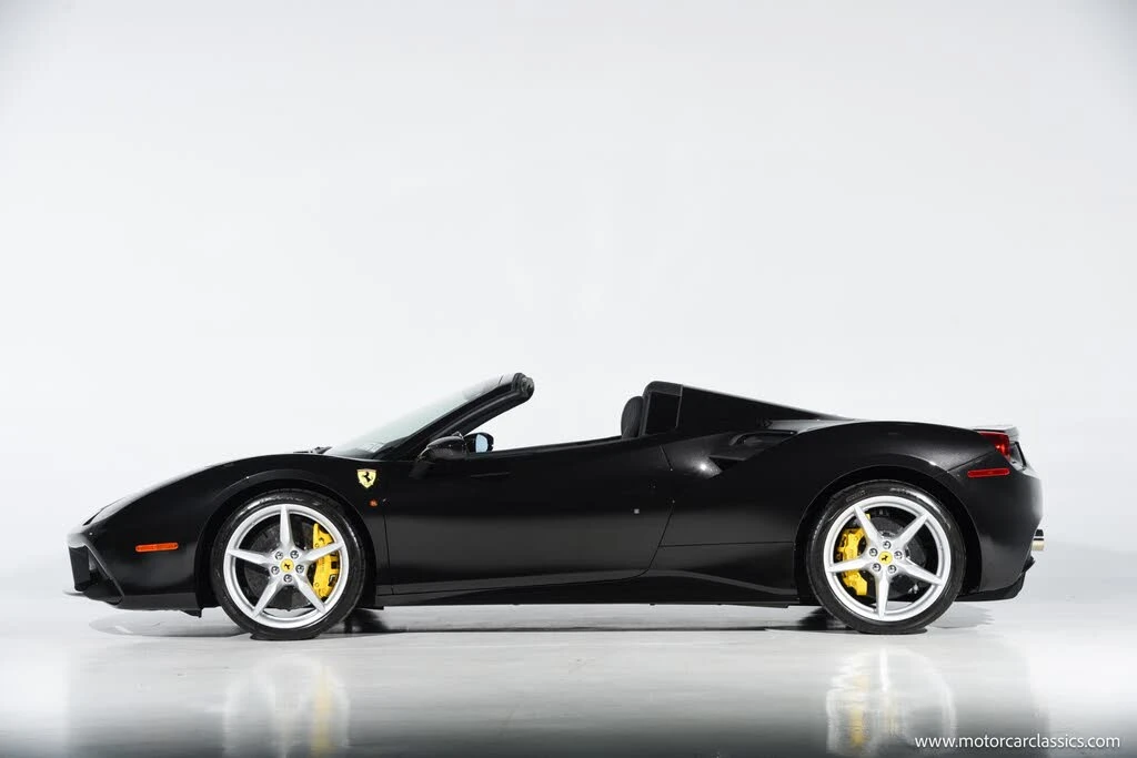 2016 Ferrari 488 Spider - Image 11 of 31