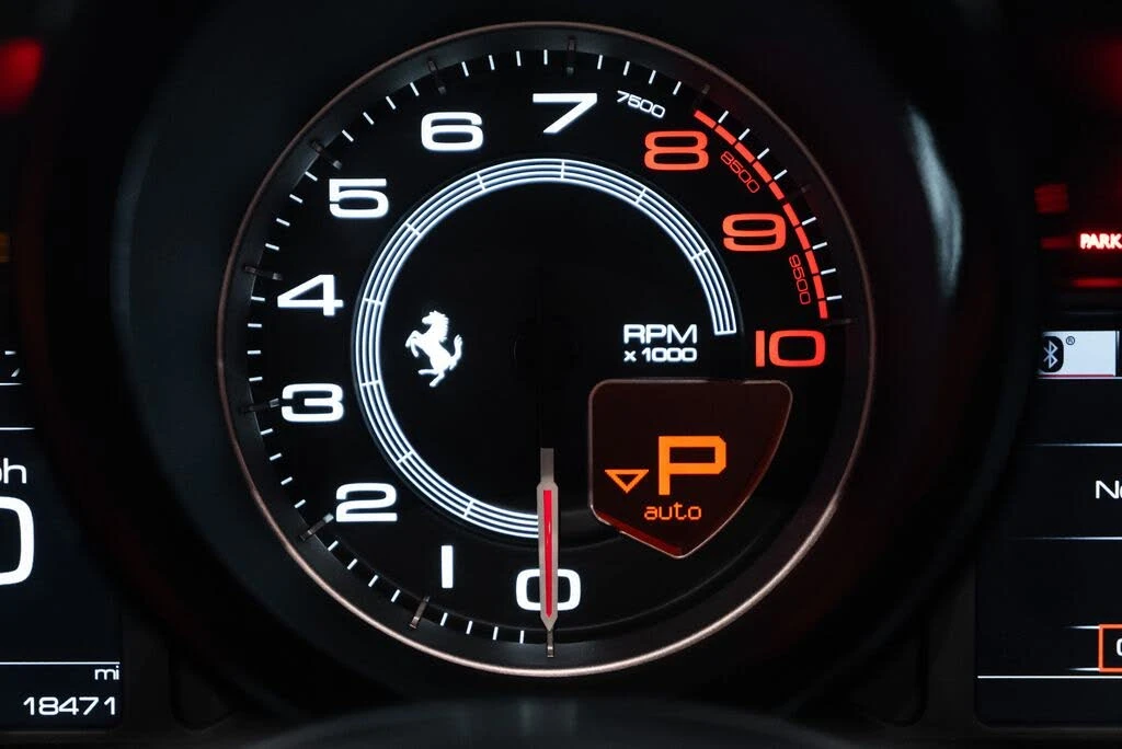 2016 Ferrari 488 Spider - Image 28 of 31