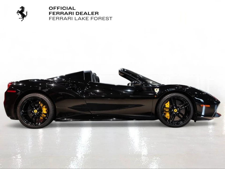 2016 Ferrari 488 Spider - Image 9 of 31