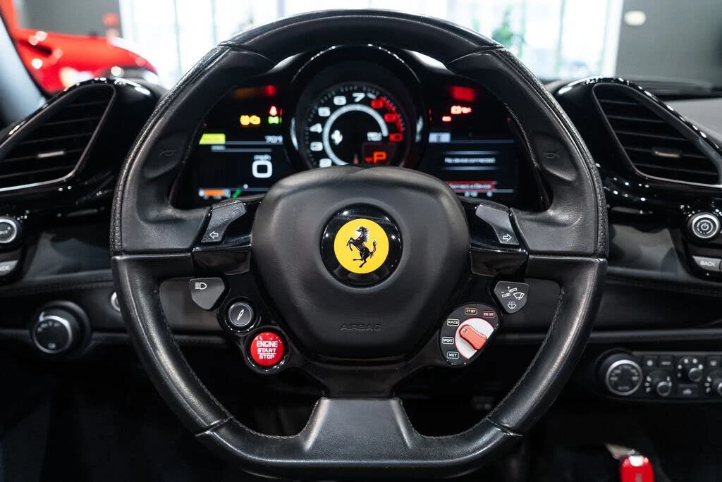 2016 Ferrari 488 Spider - Image 5 of 31