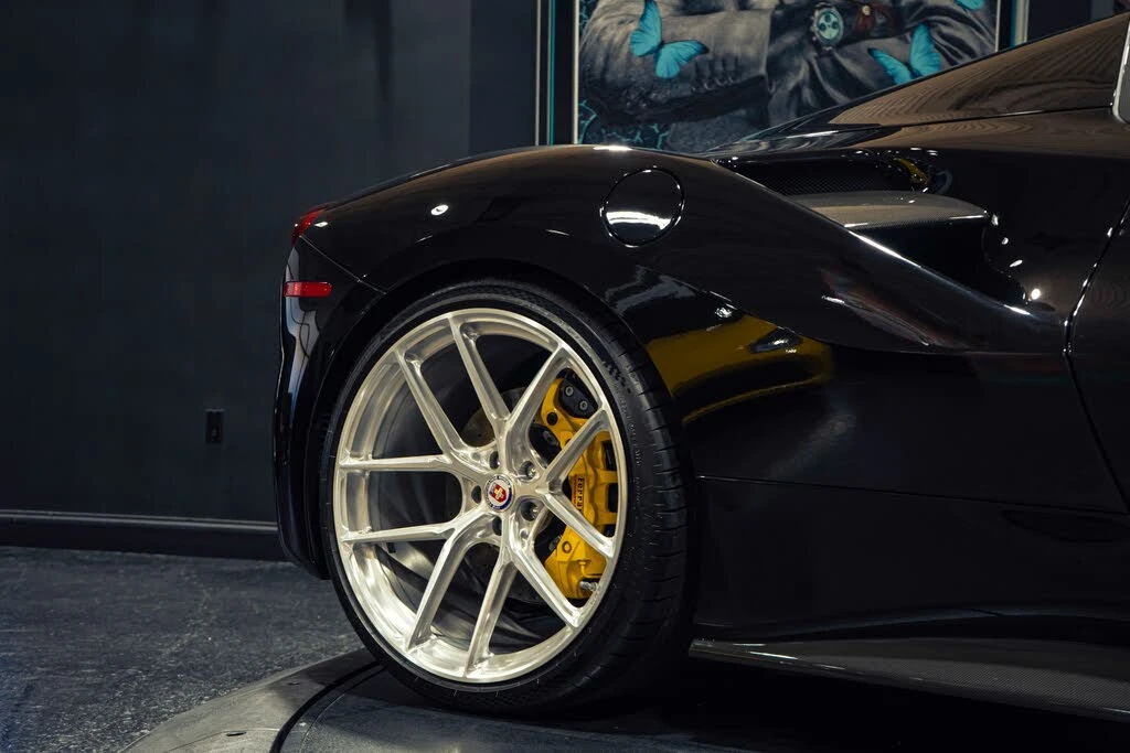 2016 Ferrari 488 Spider - Image 10 of 31