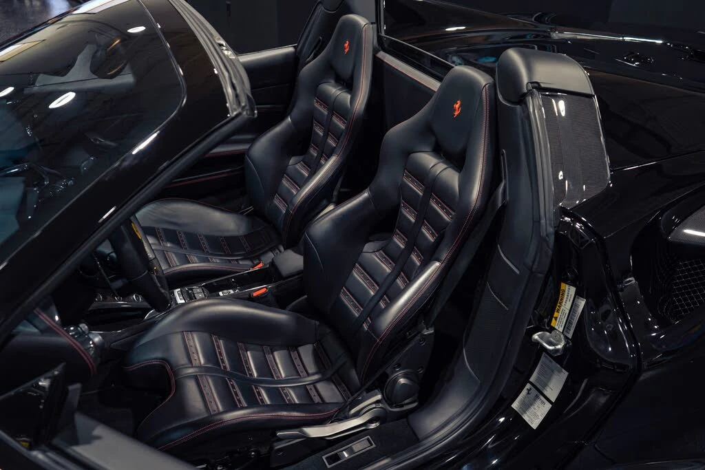 2016 Ferrari 488 Spider - Image 2 of 31