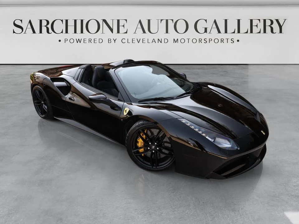 2016 Ferrari 488 Spider - Image 11 of 31