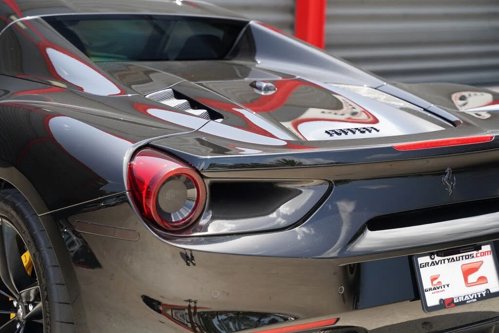 2016 Ferrari 488 Spider - Image 23 of 31