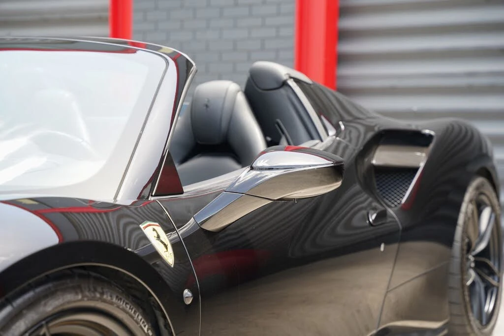 2016 Ferrari 488 Spider - Image 14 of 31