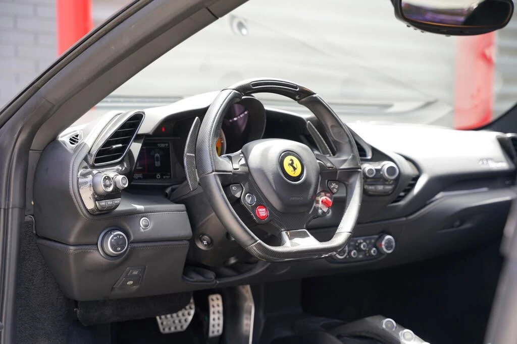 2016 Ferrari 488 Spider - Image 28 of 31