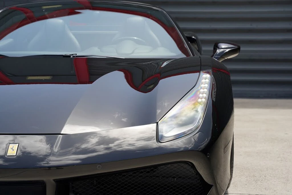 2016 Ferrari 488 Spider - Image 11 of 31