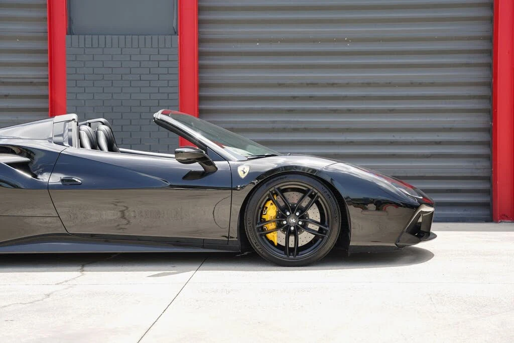 2016 Ferrari 488 Spider - Image 7 of 31