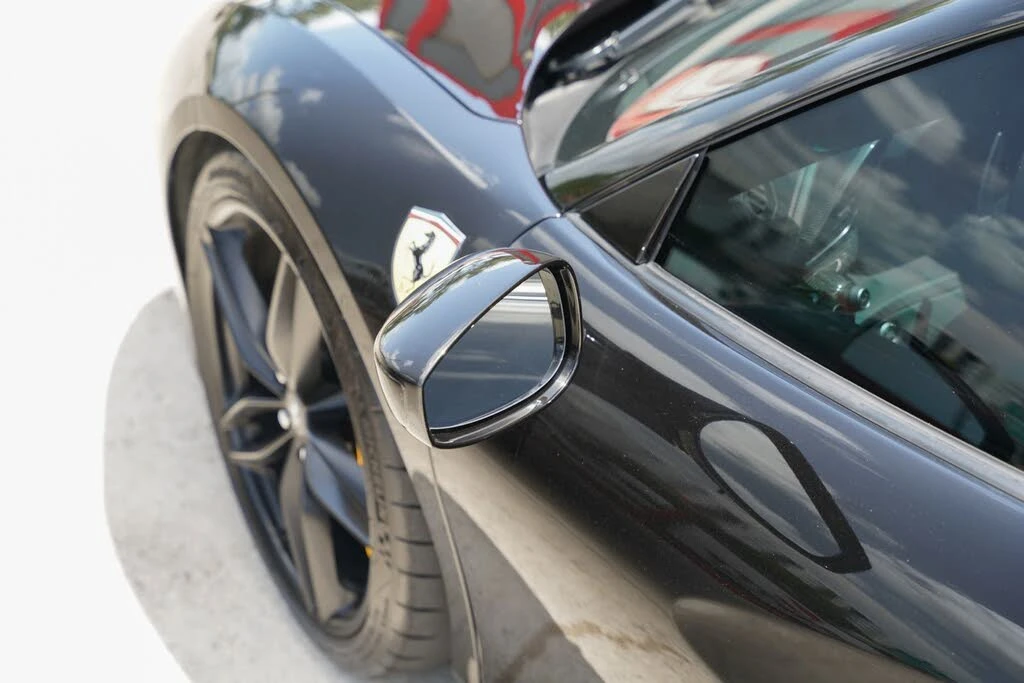 2016 Ferrari 488 Spider - Image 21 of 31