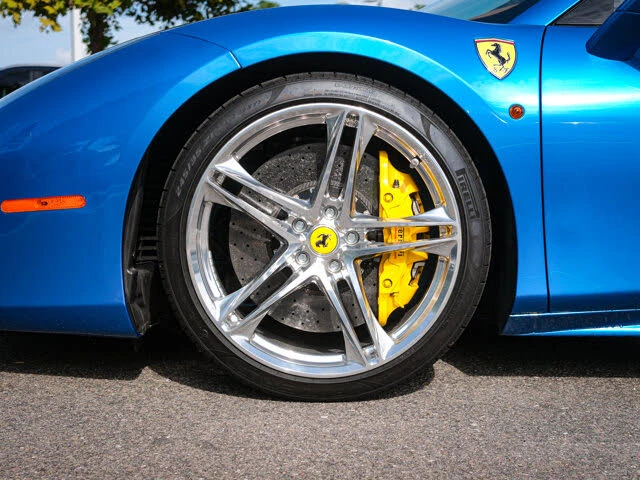 2016 Ferrari 488 Spider - Image 13 of 31