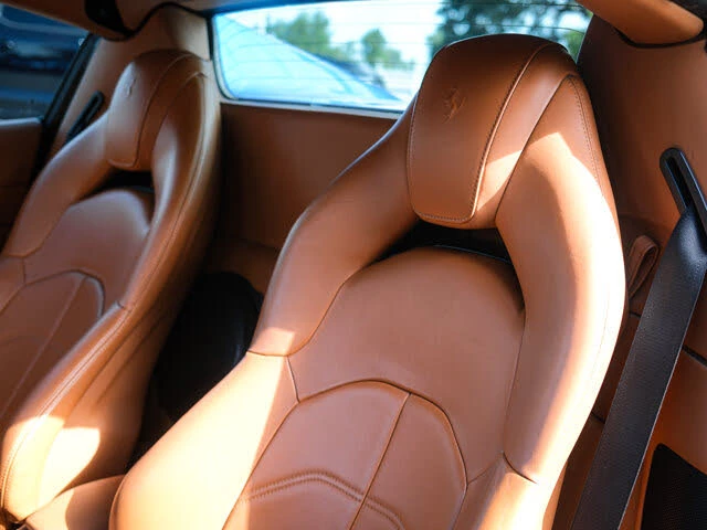 2016 Ferrari 488 Spider - Image 17 of 31