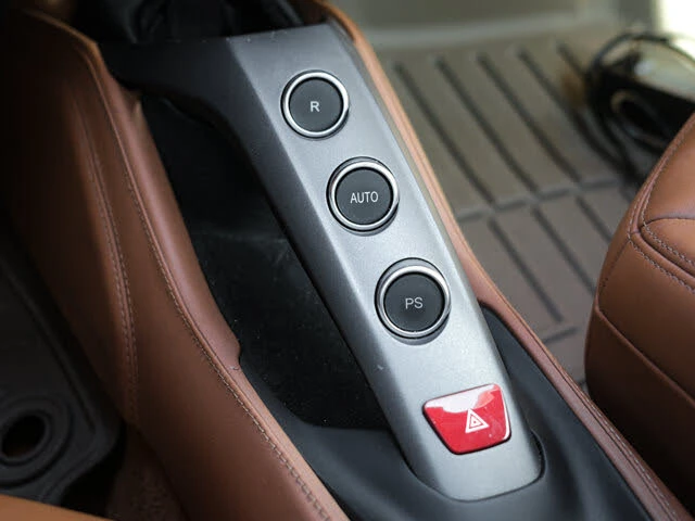 2016 Ferrari 488 Spider - Image 29 of 31