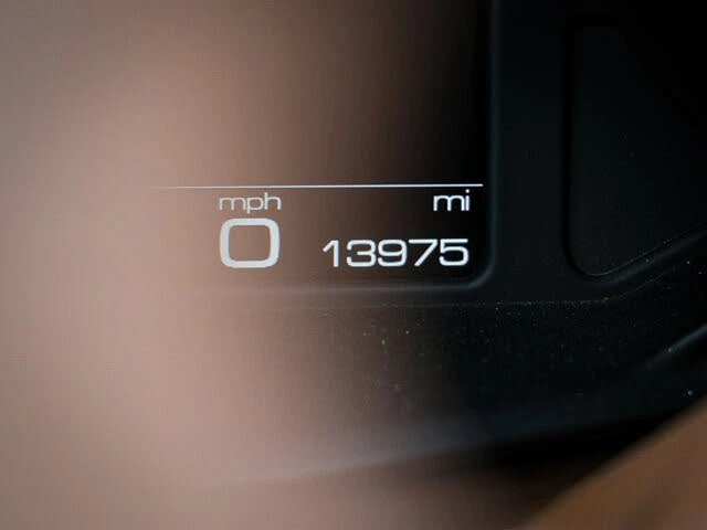2016 Ferrari 488 Spider - Image 25 of 31