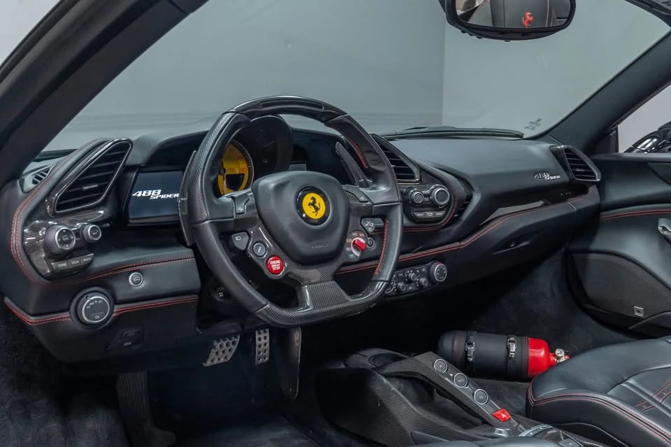 2016 Ferrari 488 Spider - Image 11 of 17