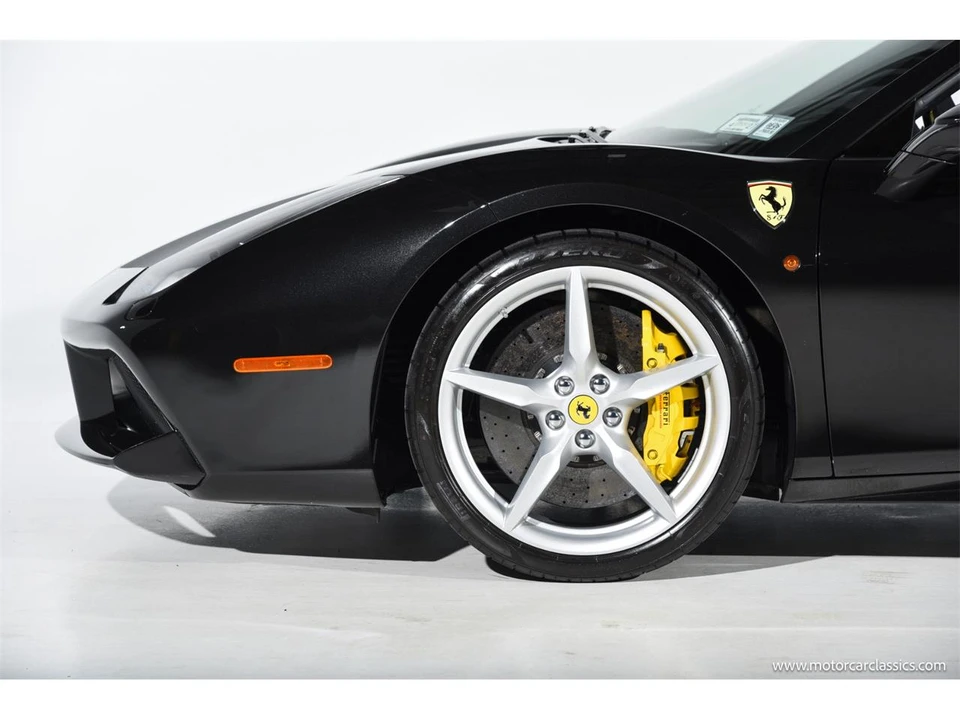 2016 Ferrari 488 Spider - Image 14 of 31