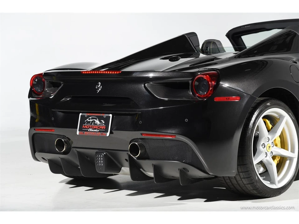 2016 Ferrari 488 Spider - Image 20 of 31