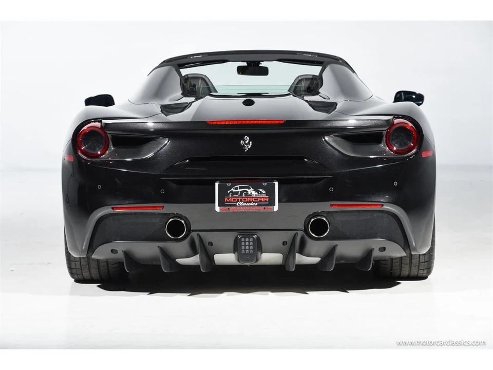 2016 Ferrari 488 Spider - Image 8 of 31