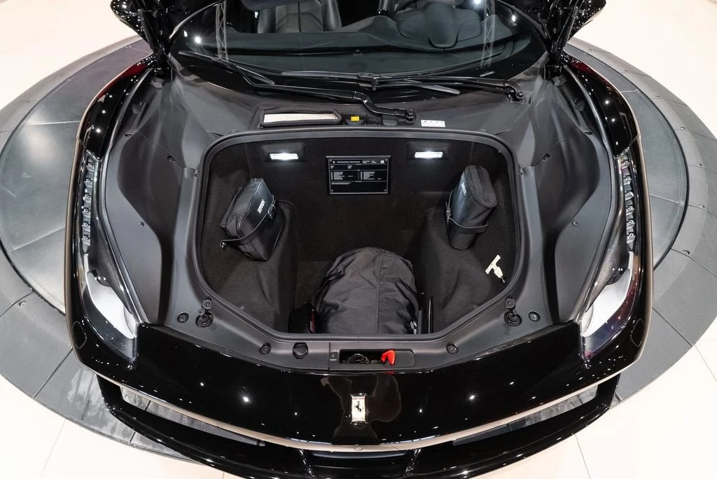 2016 Ferrari 488 Spider - Image 21 of 31