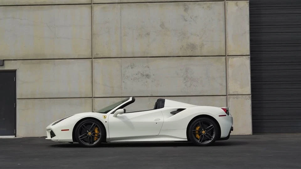 2016 Ferrari 488 Spider - Image 9 of 20