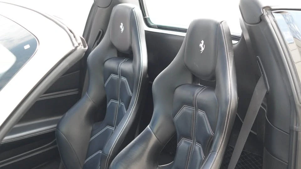 2016 Ferrari 488 Spider - Image 19 of 20