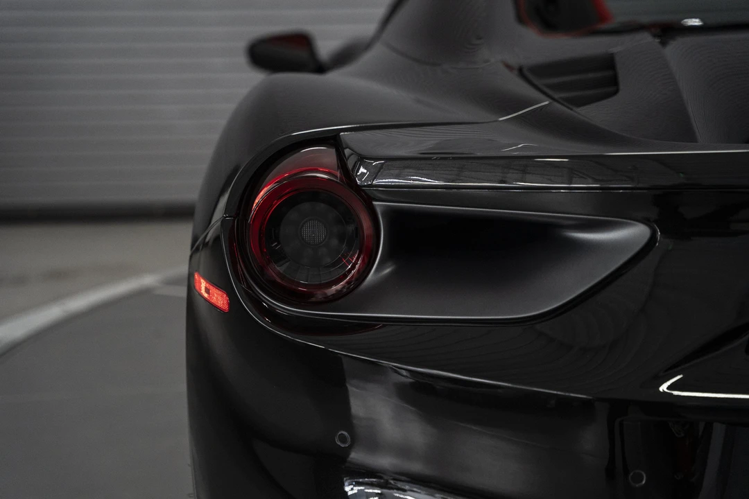 2016 Ferrari 488 Spider - Image 17 of 31