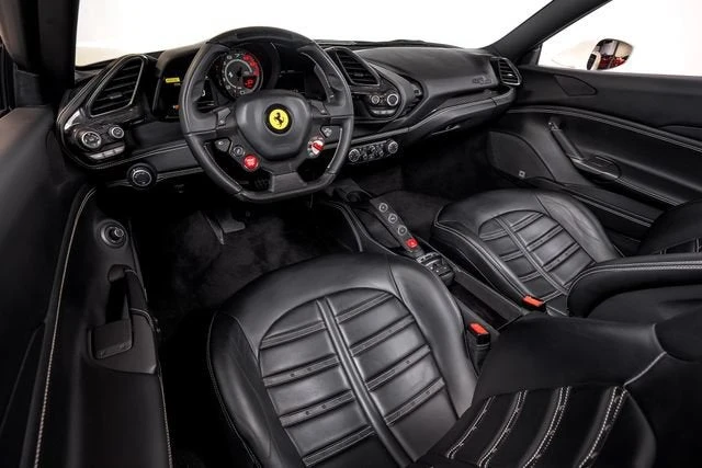 2016 Ferrari 488 Spider - Image 26 of 31