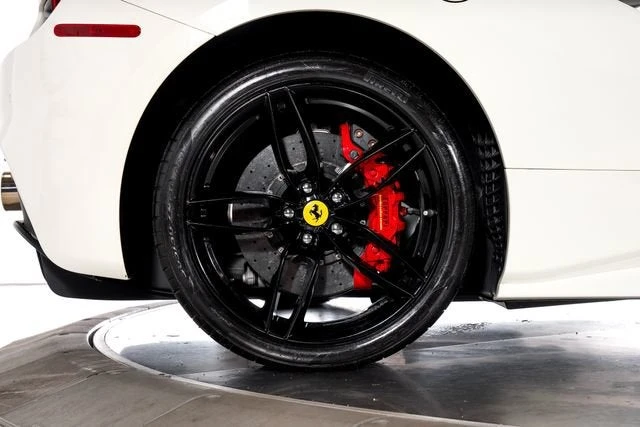 2016 Ferrari 488 Spider - Image 19 of 31