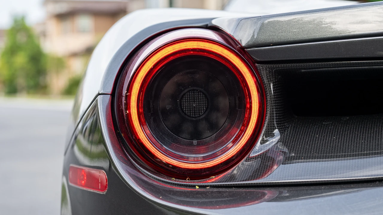 2016 Ferrari 488 Spider - Image 22 of 31