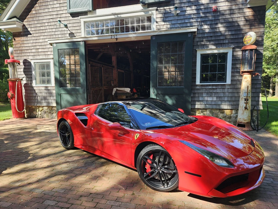 2016 Ferrari 488 Spider - Image 6 of 31