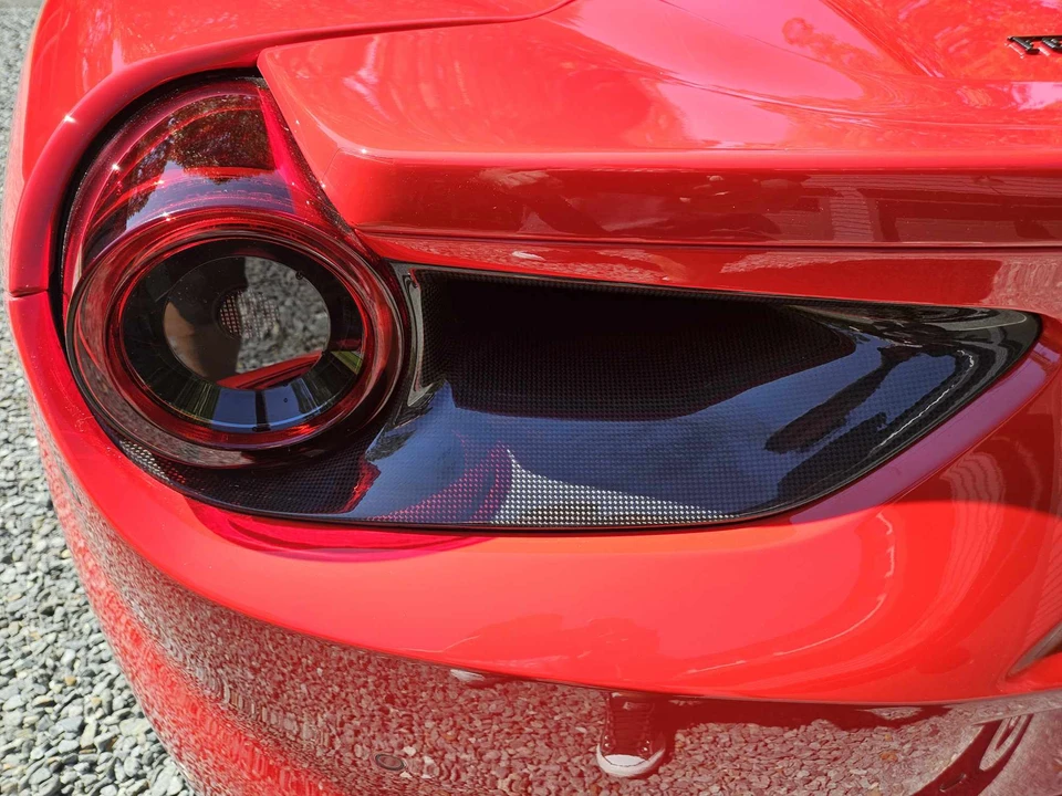2016 Ferrari 488 Spider - Image 25 of 31