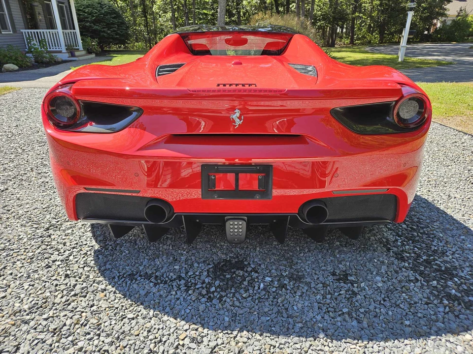 2016 Ferrari 488 Spider - Image 13 of 31