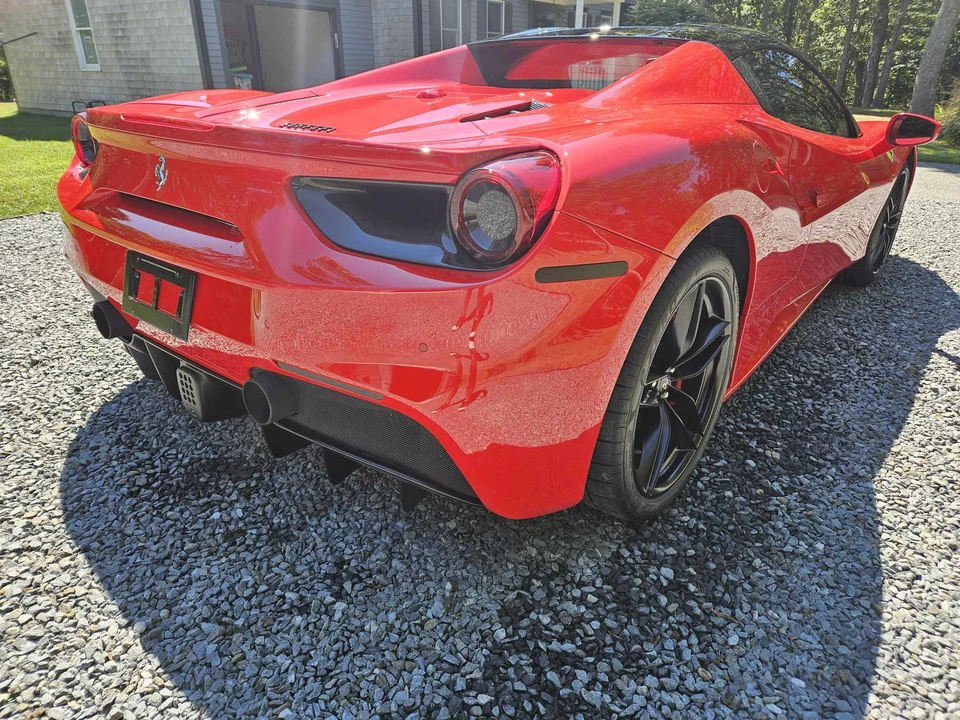 2016 Ferrari 488 Spider - Image 31 of 31