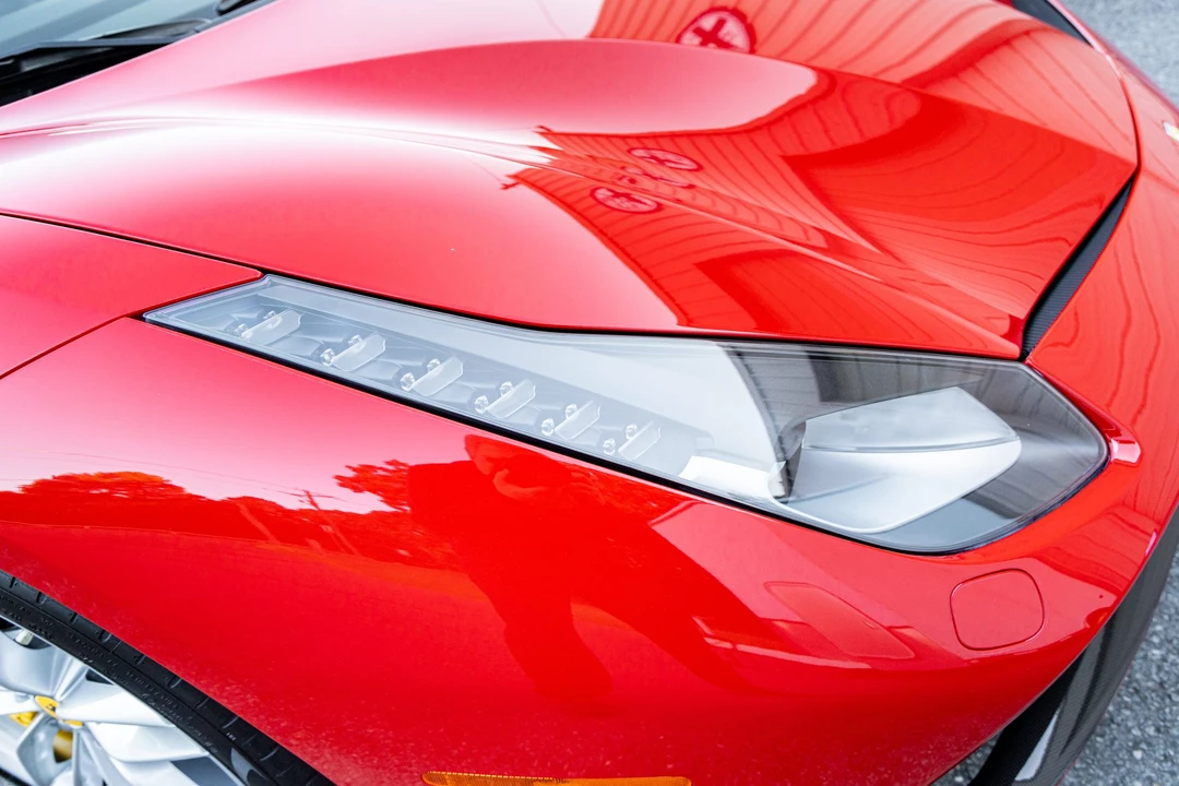 2016 Ferrari 488 Spider - Image 24 of 31