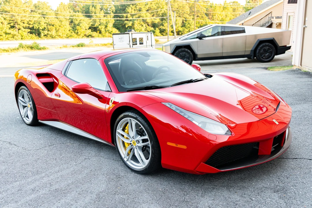 2016 Ferrari 488 Spider - Image 13 of 31