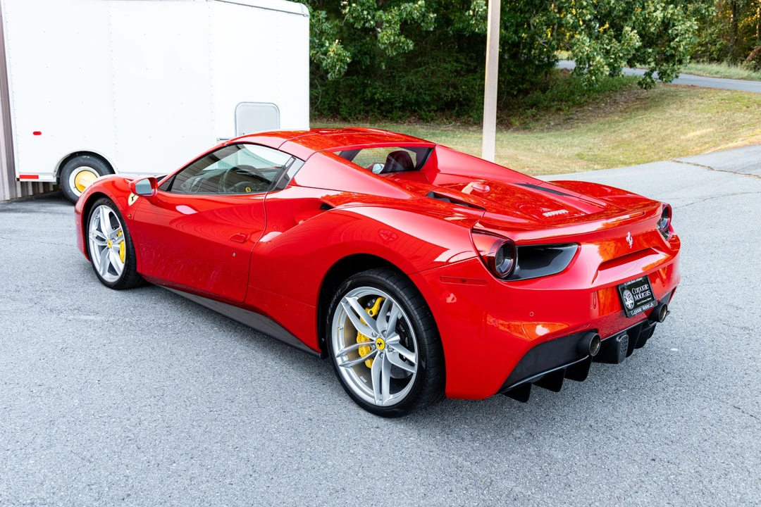 2016 Ferrari 488 Spider - Image 17 of 31