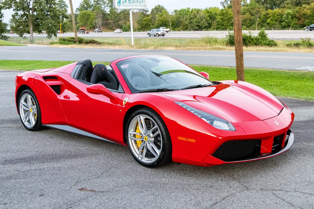 2016 Ferrari 488 Spider - Image 4 of 31