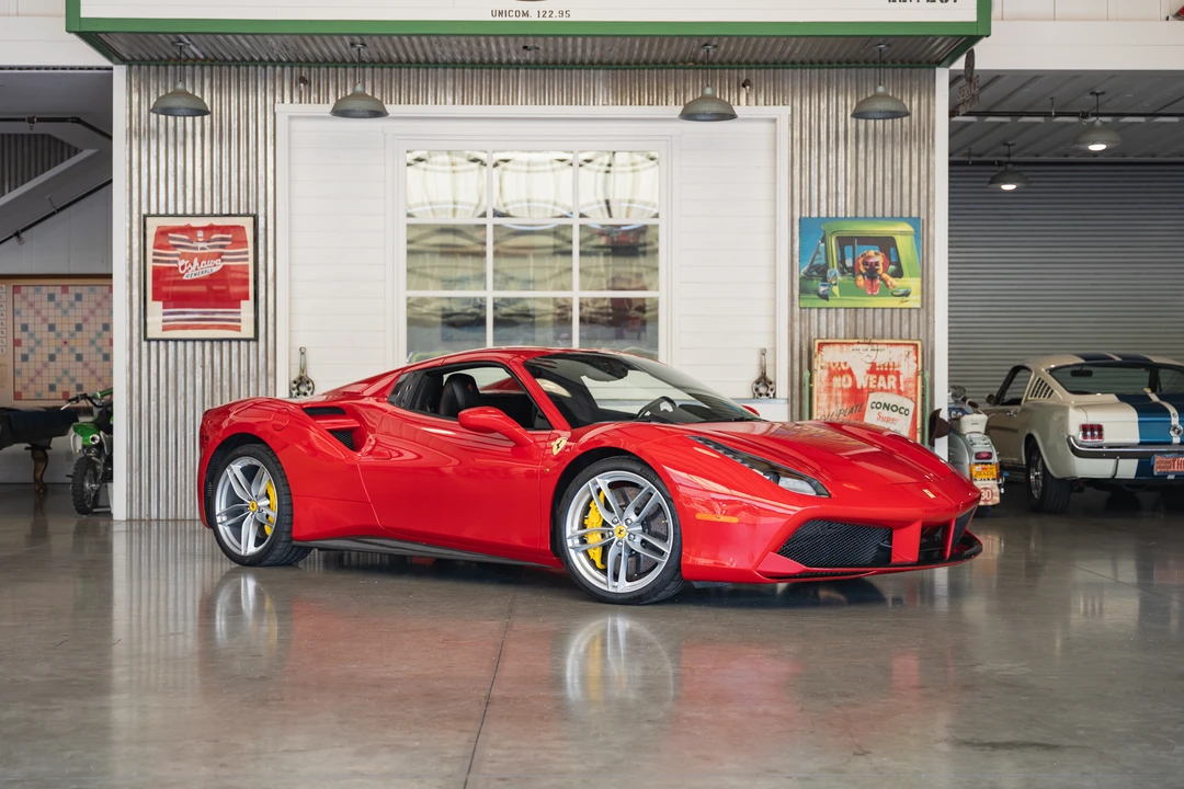 2016 Ferrari 488 Spider - Image 10 of 31