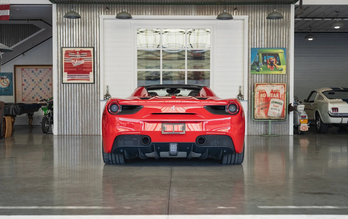 2016 Ferrari 488 Spider - Image 26 of 31