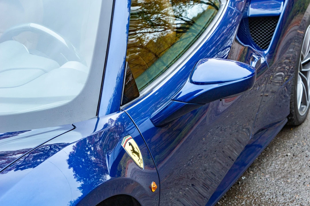 2016 Ferrari 488 Spider - Image 24 of 31