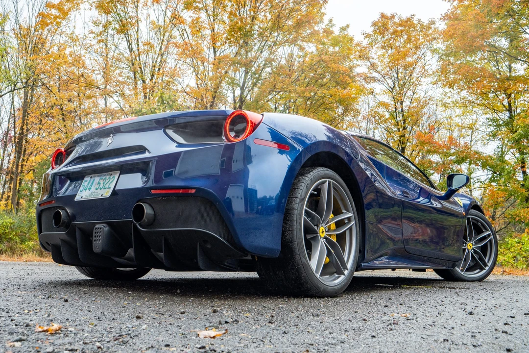 2016 Ferrari 488 Spider - Image 11 of 31