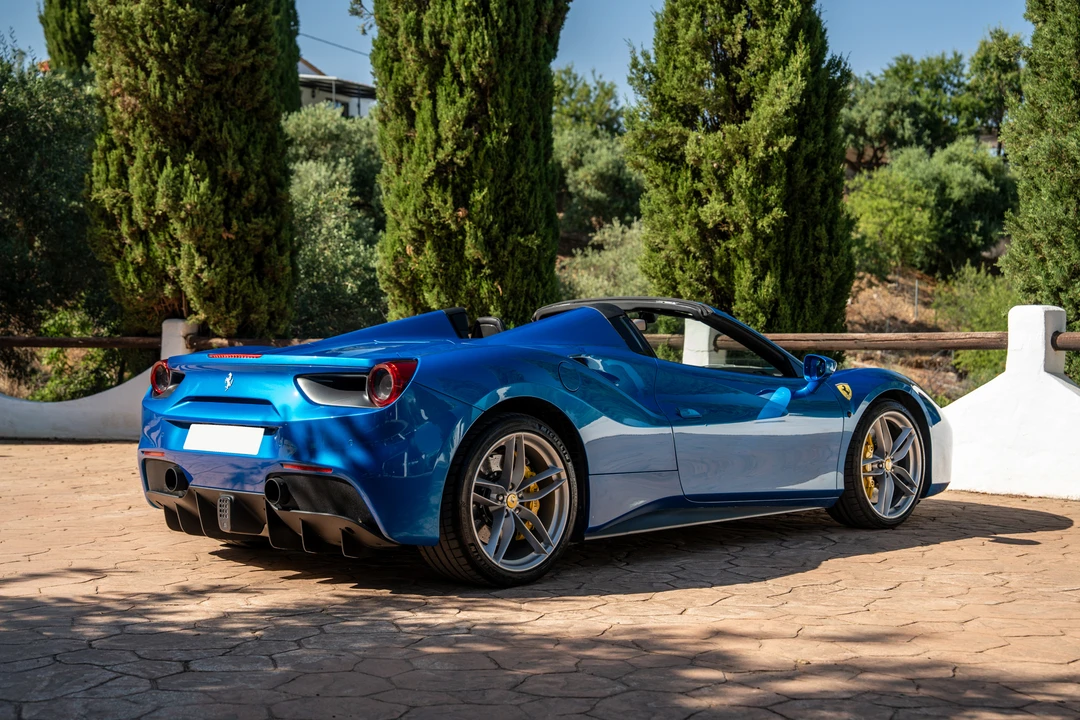2016 Ferrari 488 Spider - Image 7 of 31