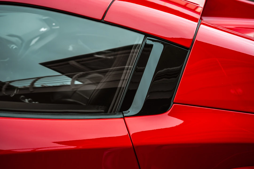 2016 Ferrari 488 Spider - Image 11 of 31