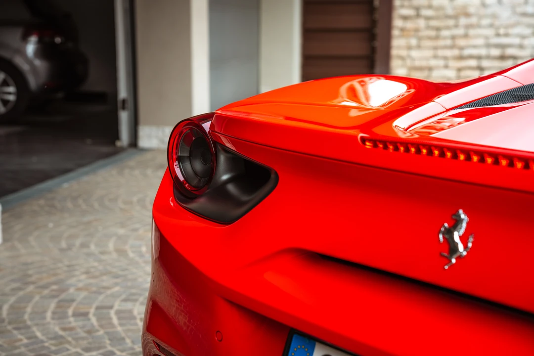 2016 Ferrari 488 Spider - Image 12 of 31