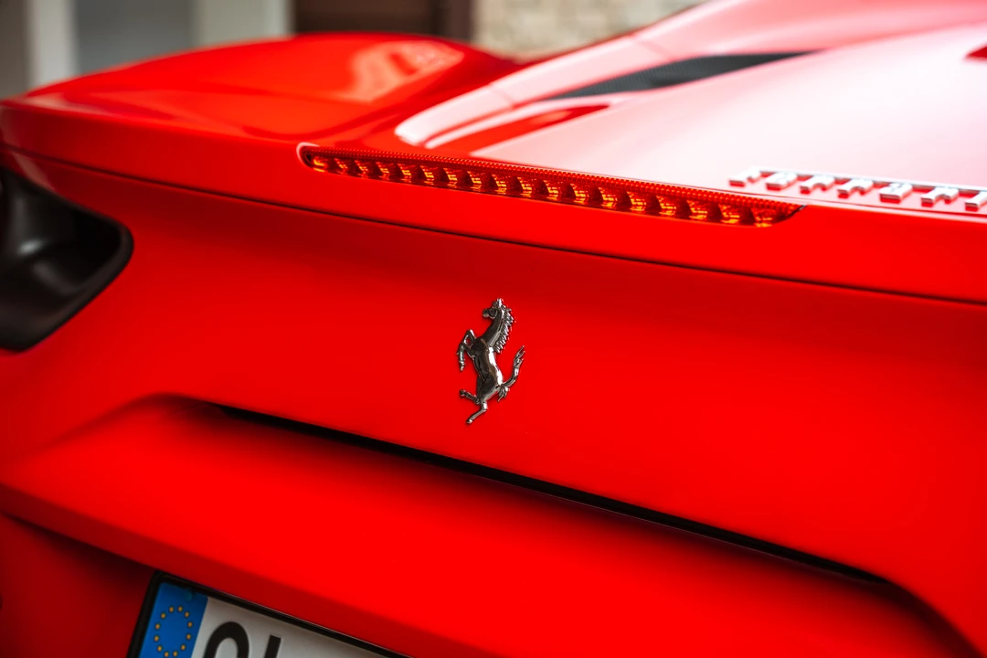 2016 Ferrari 488 Spider - Image 13 of 31