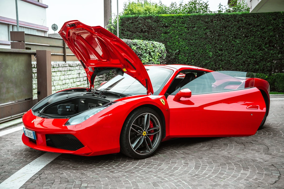2016 Ferrari 488 Spider - Image 6 of 31