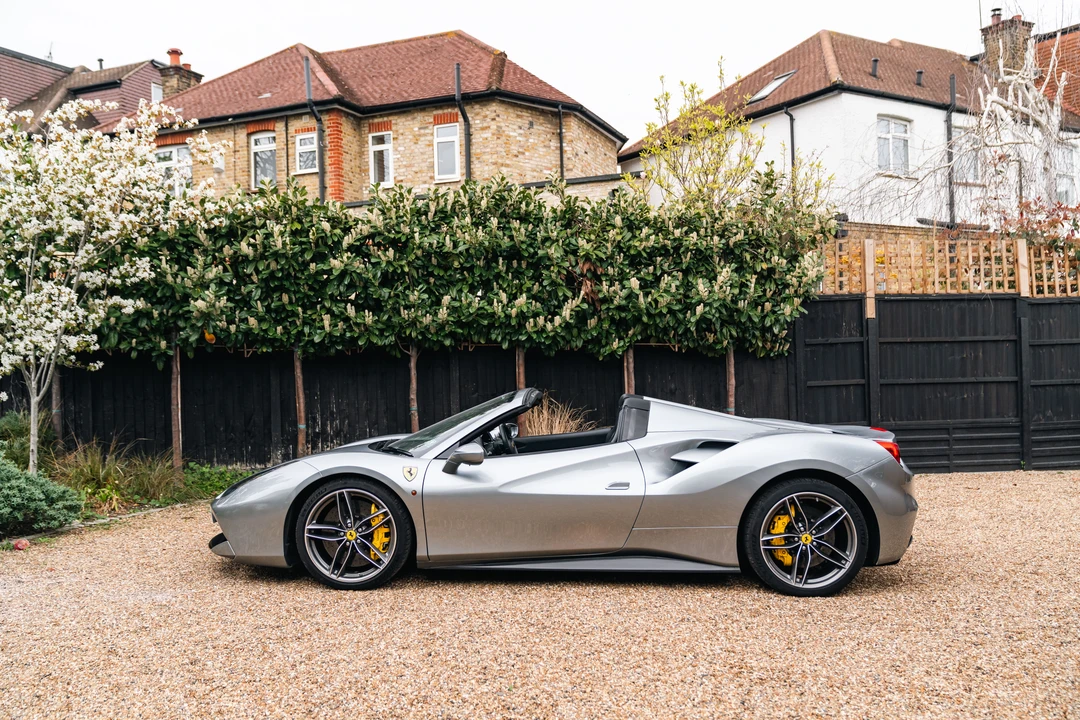 2016 Ferrari 488 Spider - Image 15 of 31